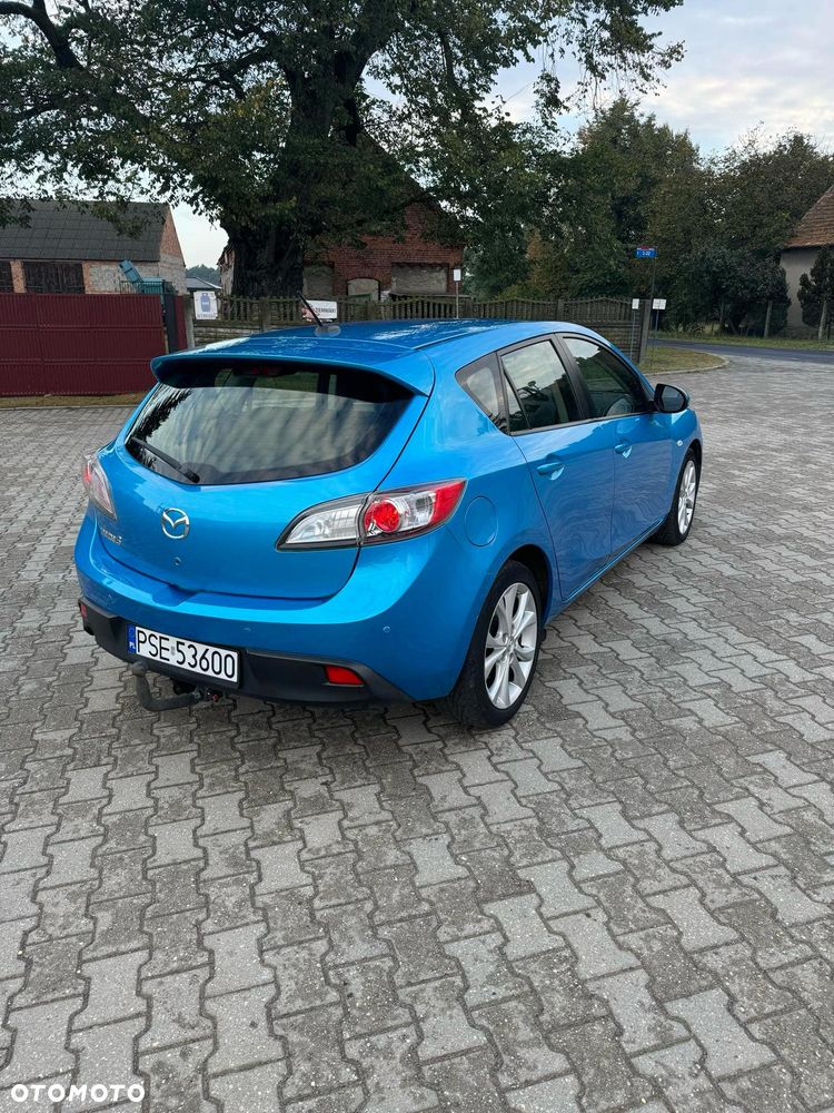 Mazda 3 2.0 Exclusive + - 2