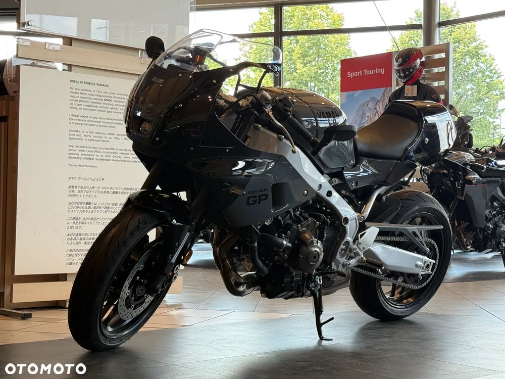 Yamaha XSR - 5