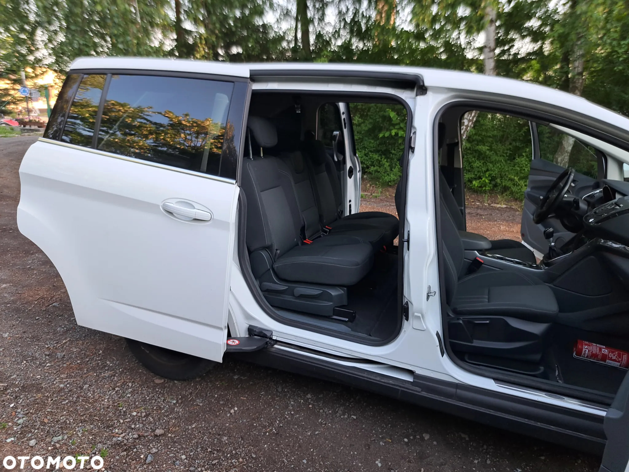 Ford Grand C-MAX 1.6 TDCi Titanium - 10