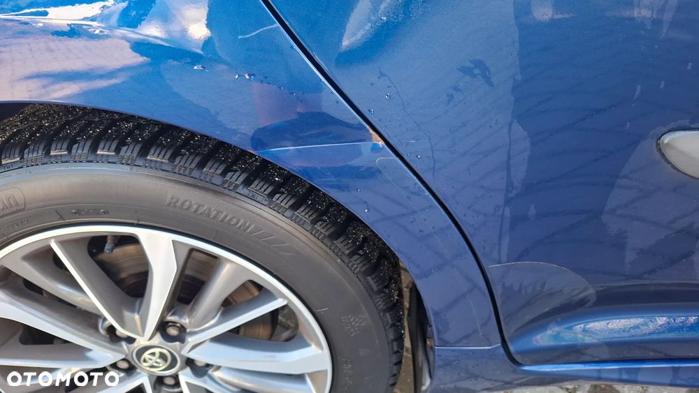Toyota Avensis - 25