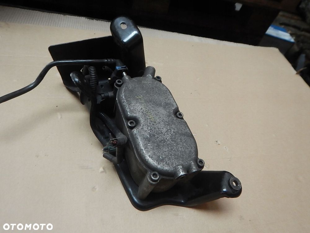 mocowanie obudowa filtra paliwa jeep grand cheroke wk2 3.0crd - 2