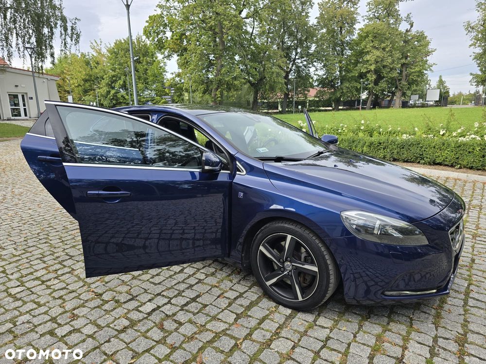 Volvo V40 D4 Ocean Race - 8