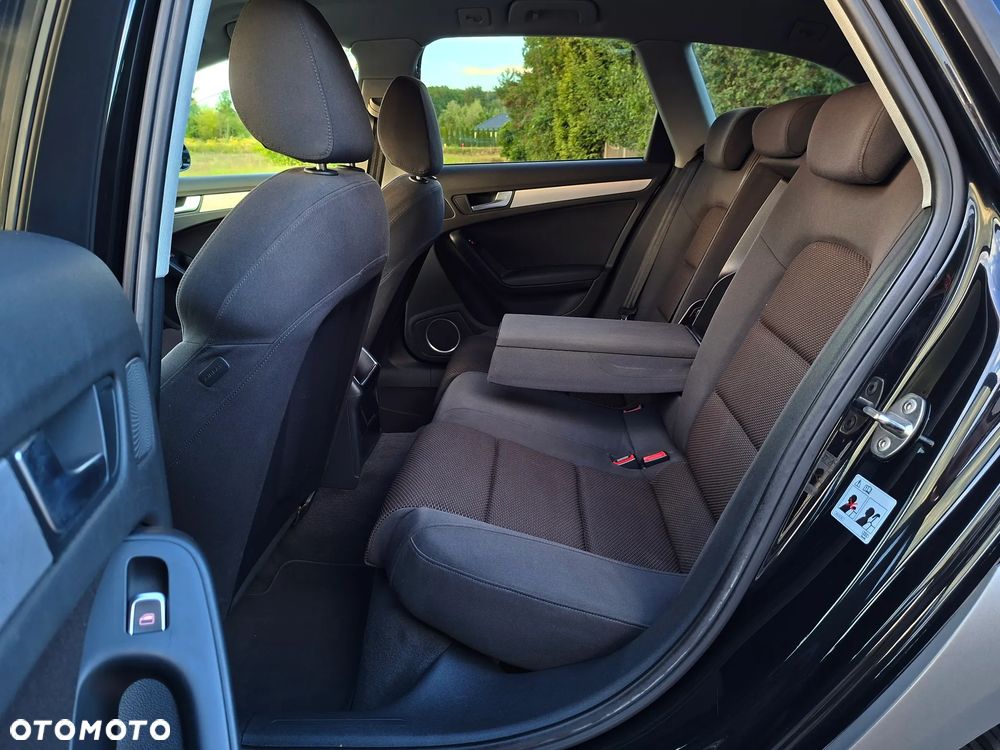Audi A4 Allroad 2.0 TDI DPF S tronic - 19