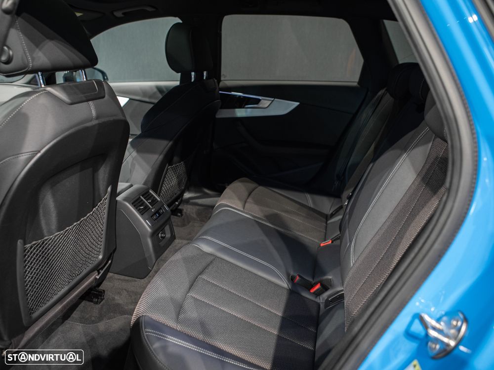 Audi A4 Avant 35 TDI S line S tronic - 35