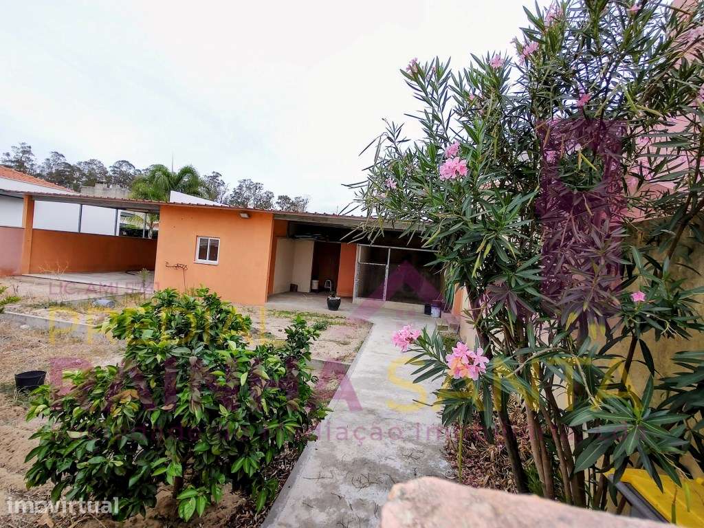Lote com 250 m² para moradia com edificação , Almeirim. - Grande imagem: 4/15