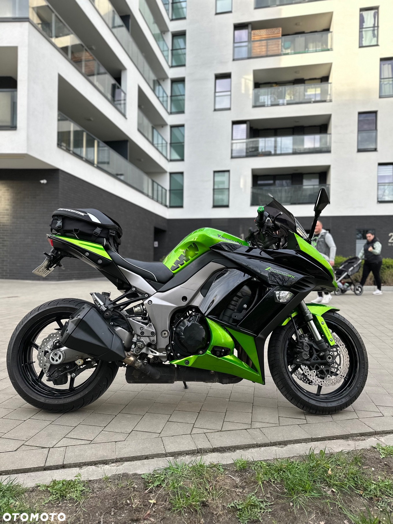 Kawasaki Ninja 1000 SX - 8