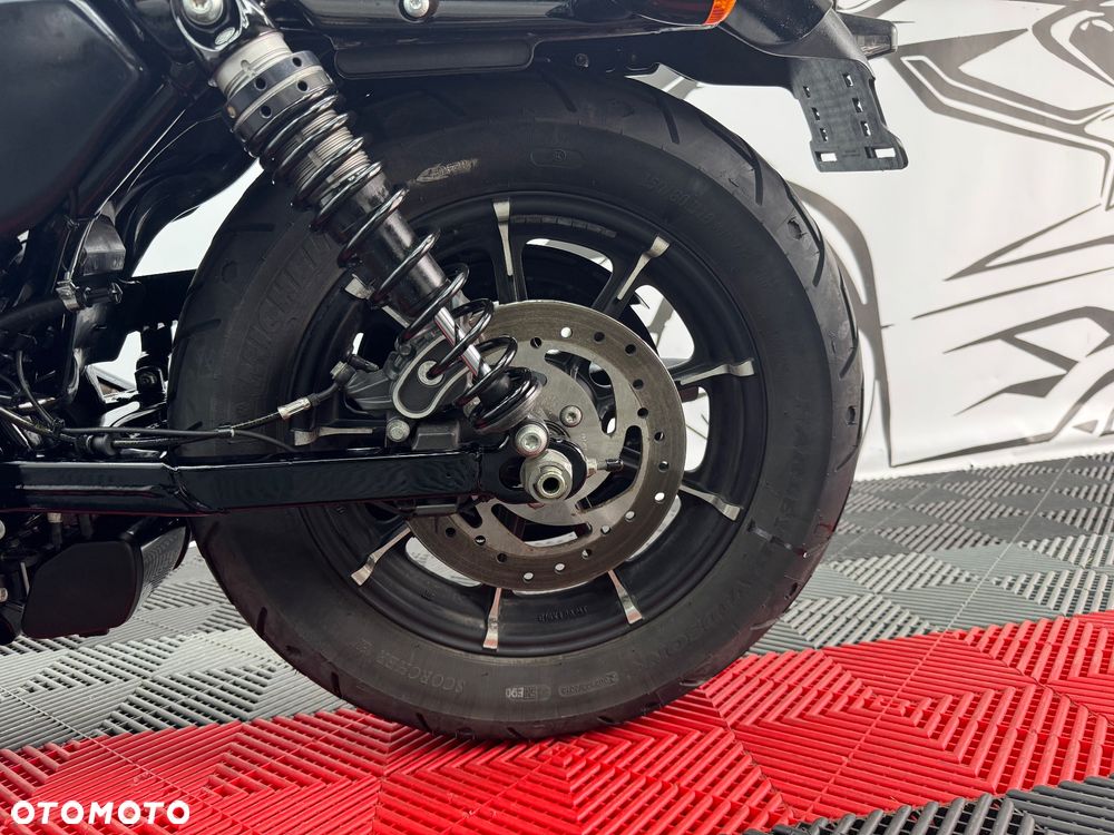 Harley-Davidson Sportster - 17