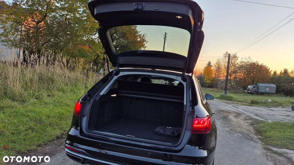 Audi A4 Avant 2.0 TDI ultra S tronic sport - 16
