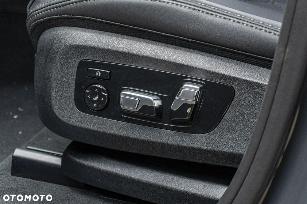 BMW X6 - 15