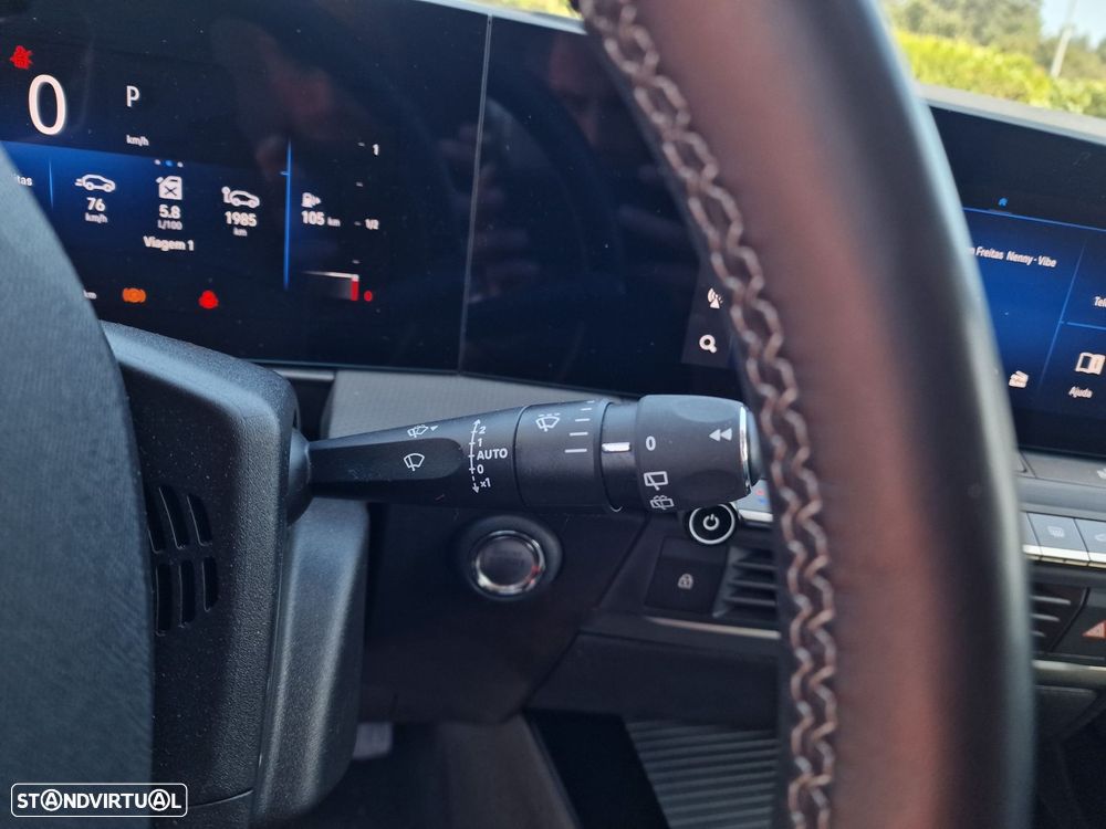 Opel Astra 1.2 T Elegance Aut. - 22