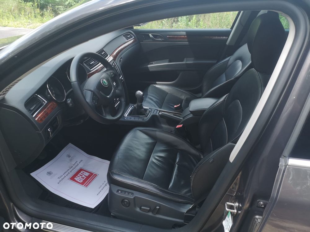 Skoda Superb 2.0 TDI 4x4 Comfort - 13