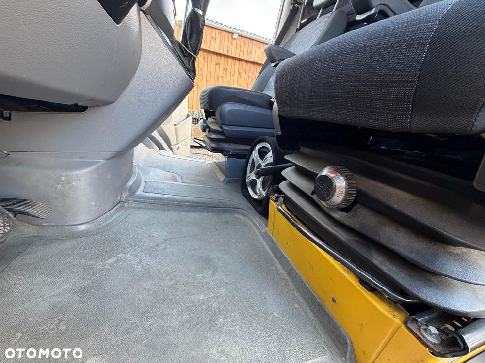 Mercedes-Benz Sprinter w906 Extra Long - 13