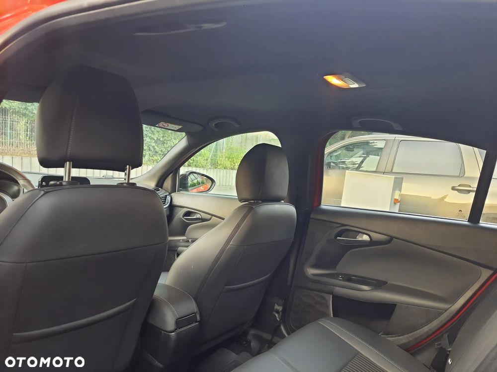 Fiat Tipo 1.6 MultiJet 16v Sport - 12