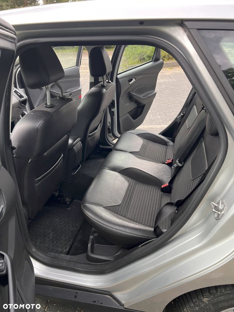 Ford Focus 2.0 TDCi Titanium ASS PowerShift - 27
