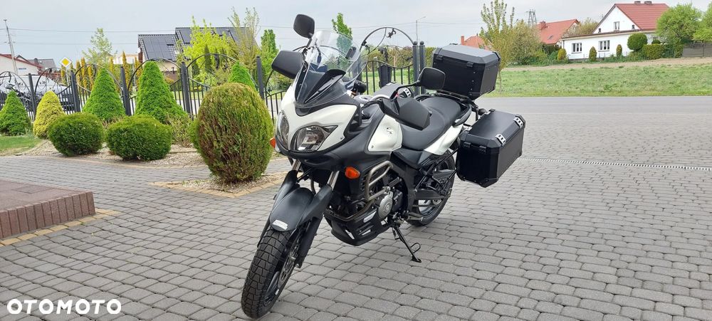 Suzuki V-STROM - 4