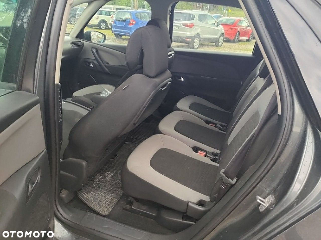 Citroën C4 Picasso - 13