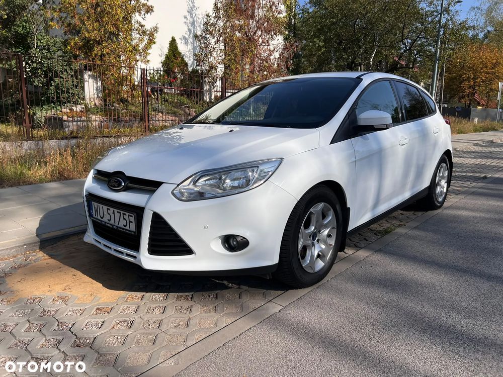 Ford Focus 2014 photo 2