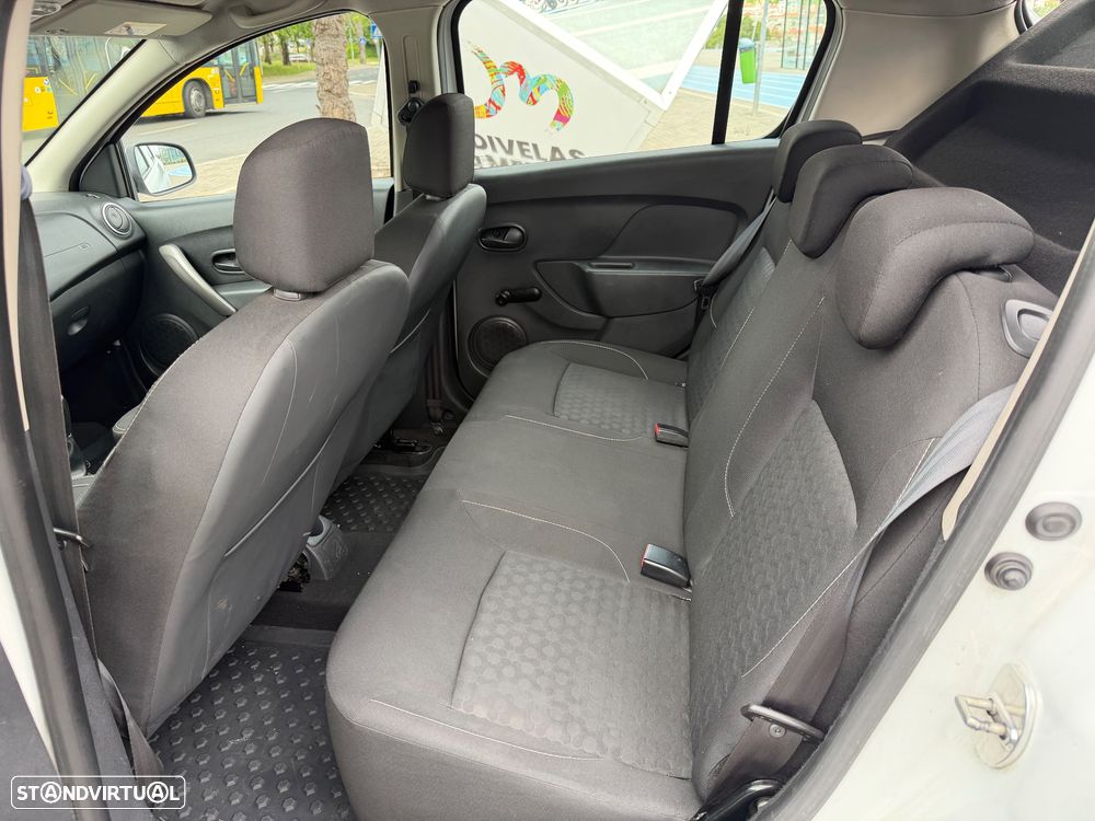 Dacia Sandero 1.2 16V Confort Bi-Fuel - 19