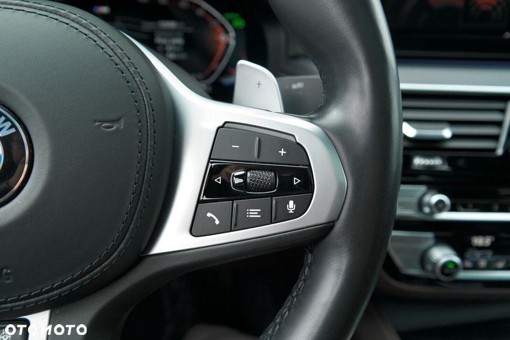 BMW Seria 5 - 24