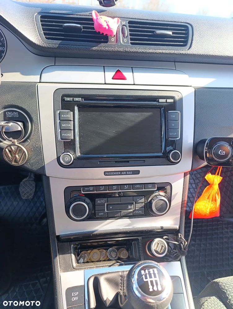 Volkswagen Passat 2.0 TDI Comfortline - 16