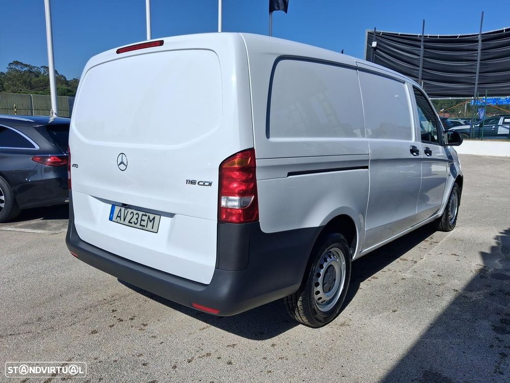 Mercedes-Benz Vito 116 CDI Furgão Standard - 5