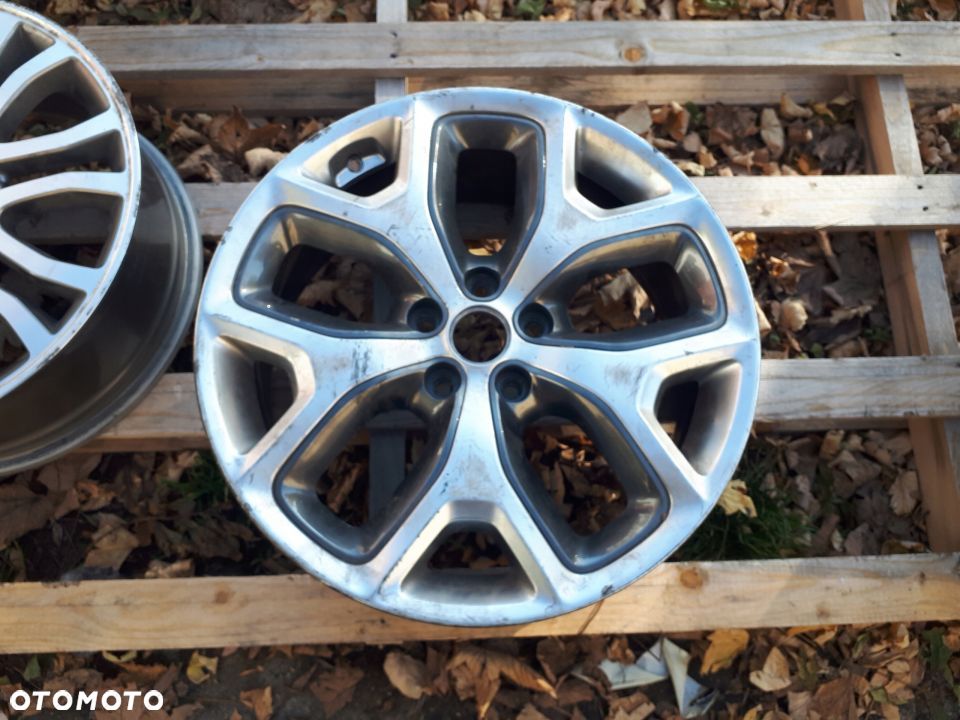 ORYG. KIA SPORTAGE SORENTO 19 7.5J 365 - 1