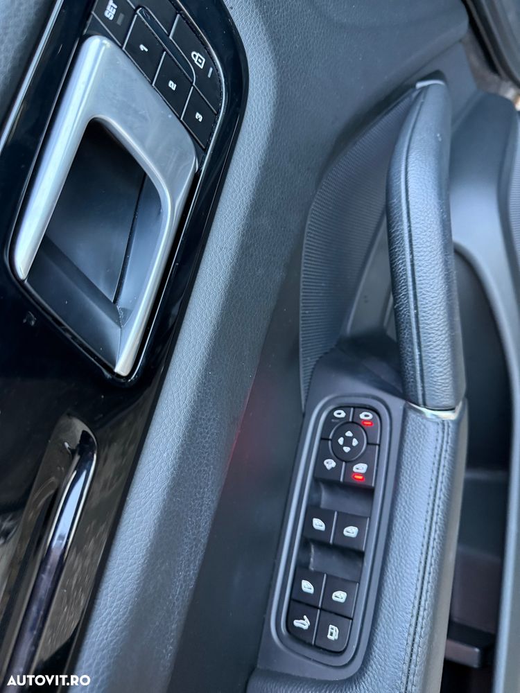 Porsche Cayenne E-Hybrid Tiptronic S - 37