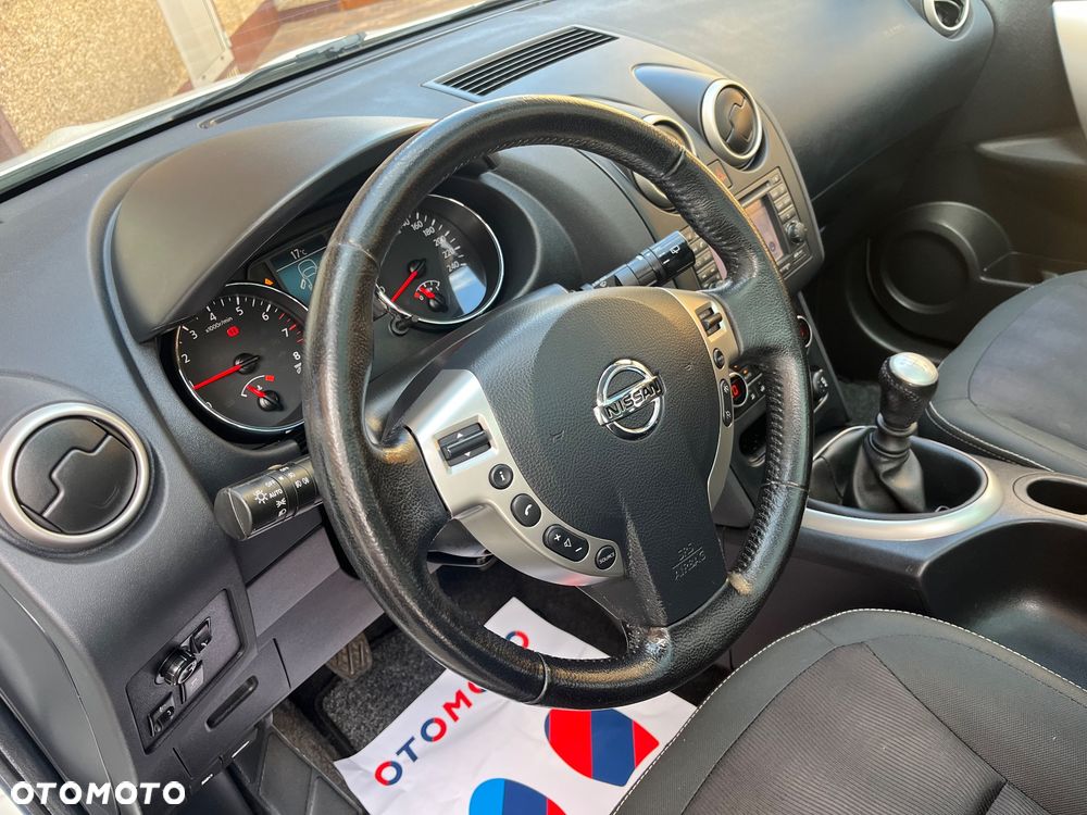 Nissan Qashqai+2 2.0 360 - 15