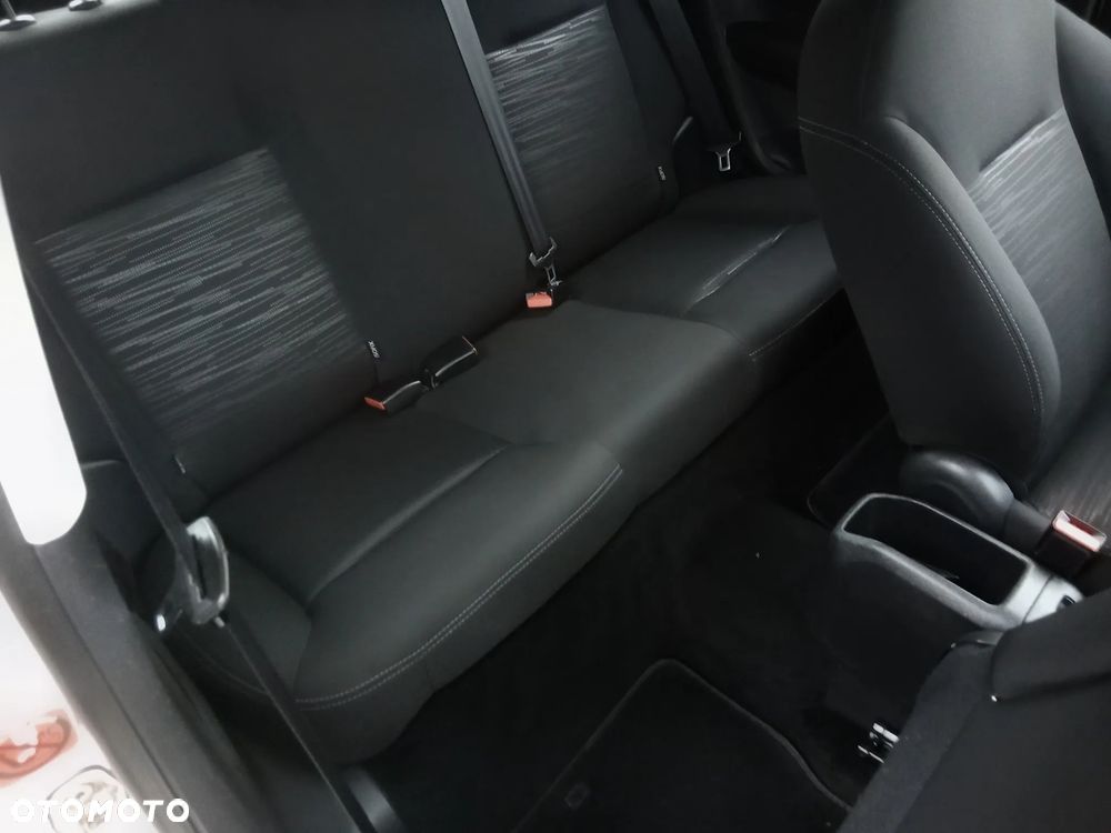 Peugeot 208 68 VTI Active - 13