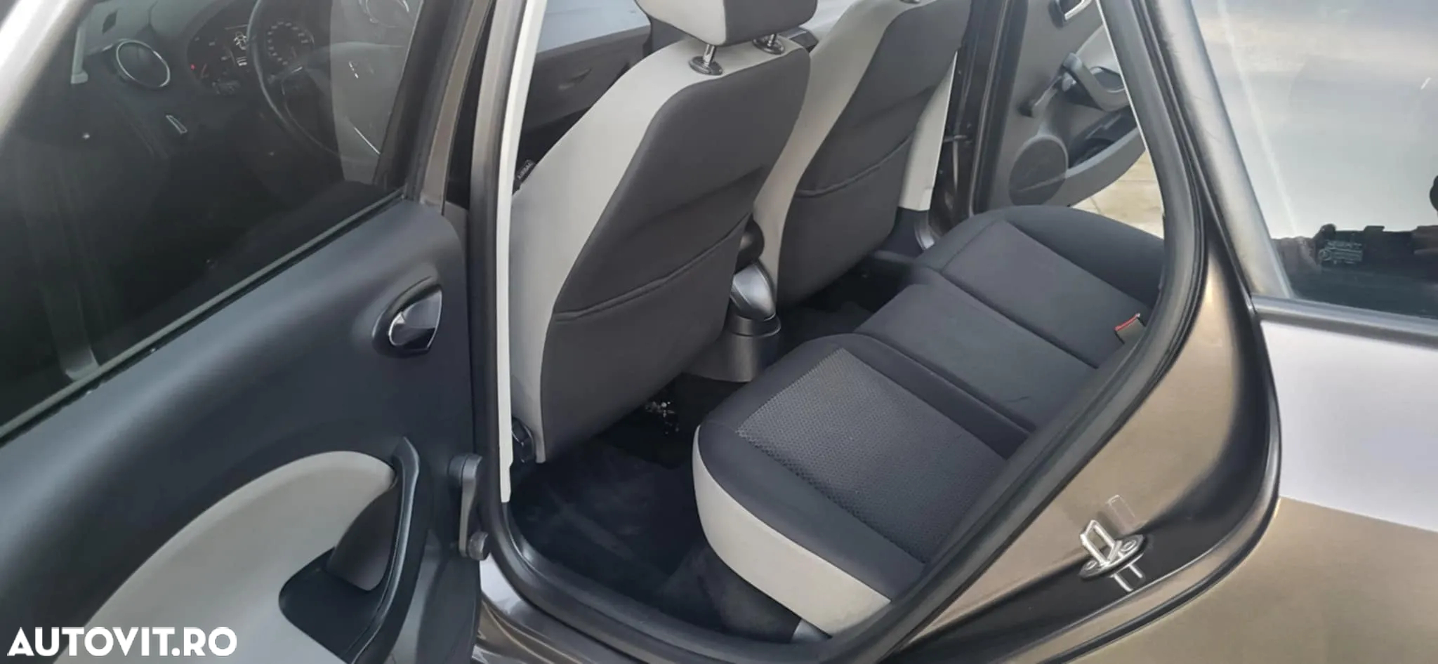 Seat Ibiza - 12