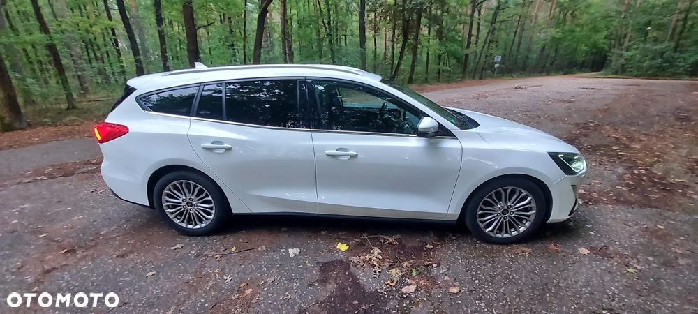 Ford Focus 1.5 EcoBlue Start-Stopp-System TITANIUM - 5