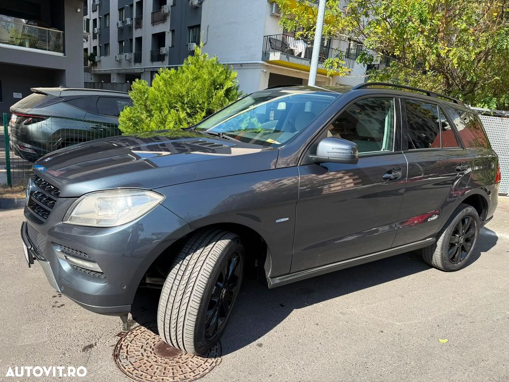 Mercedes-Benz ML 350 BlueTEC 4MATIC Aut - 2