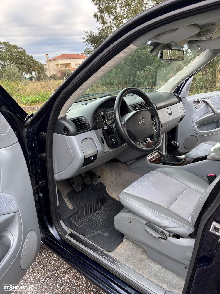 Mercedes-Benz ML 270 CDi - 47