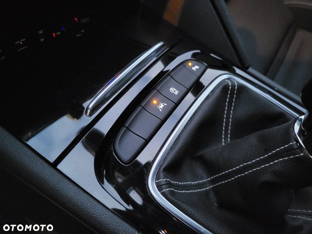 Opel Insignia 2.0 Exclusive - 18