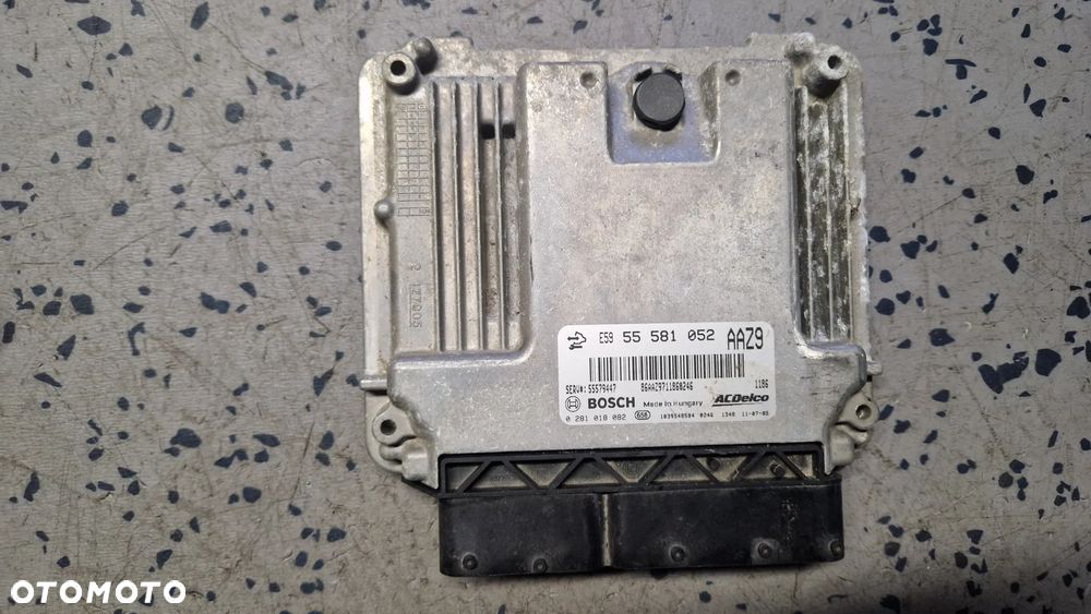 OPEL ASTRA J 1.3 CDTI STEROWNIK SILNIKA 55581052