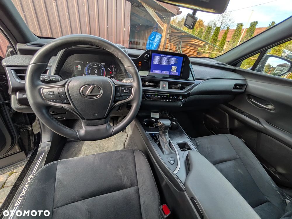 Lexus UX 200 GPF Pure 2WD - 9