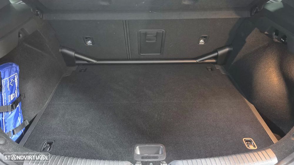 Hyundai i30 2.0 T-GDi Pack Performance 8DCT — fotografia 21