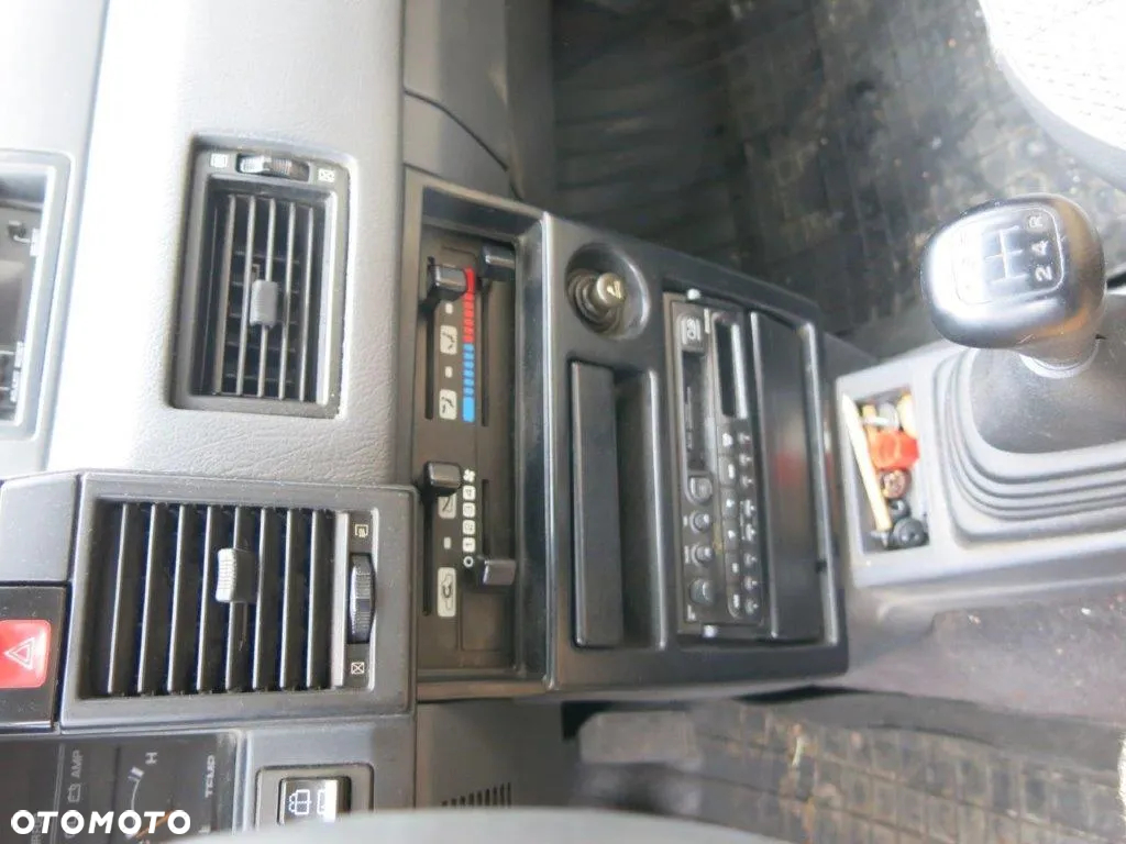 Nissan Sunny 1.4 LX - 14