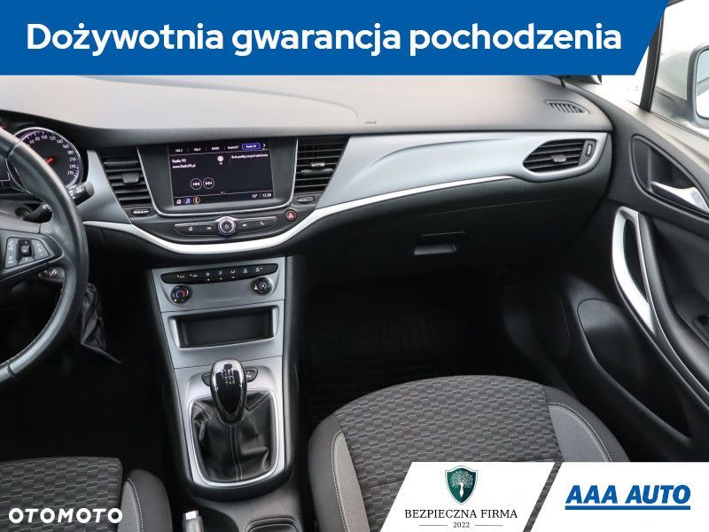 Opel Astra - 10