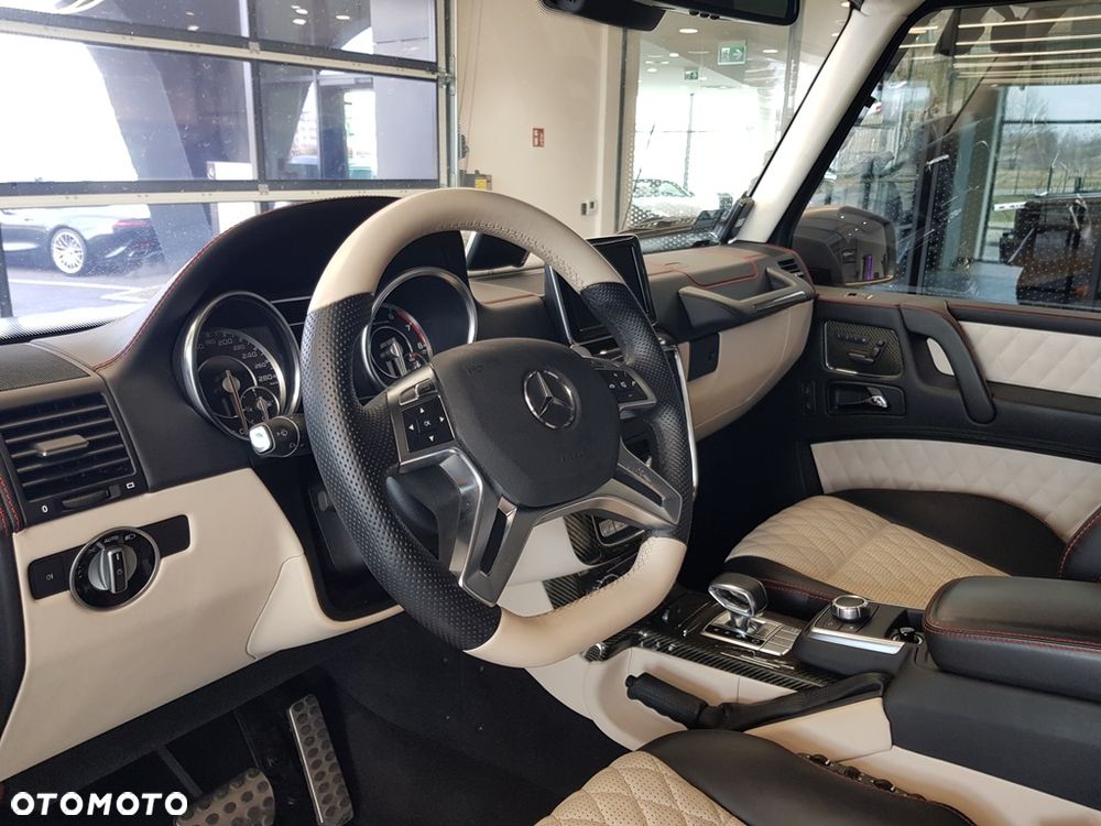 Mercedes-Benz Klasa G 63 AMG AMG SPEEDSHIFT 7G-TRONIC - 23