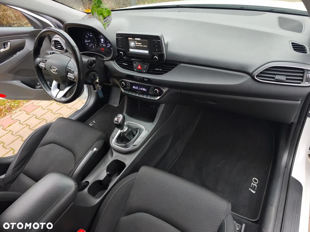 Hyundai i30 1.4 T-GDI Trend - 9