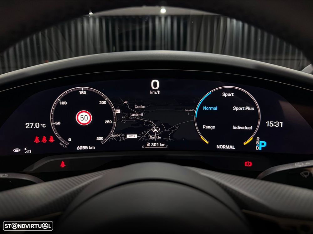 Porsche Taycan Cross Turismo Turbo - 23