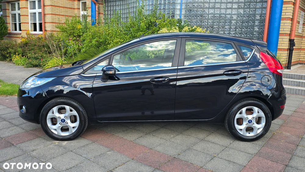 Ford Fiesta - 7