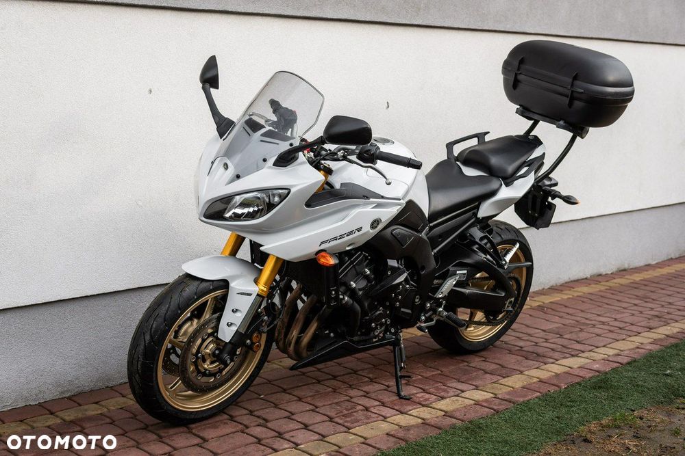 Yamaha FZ - 6