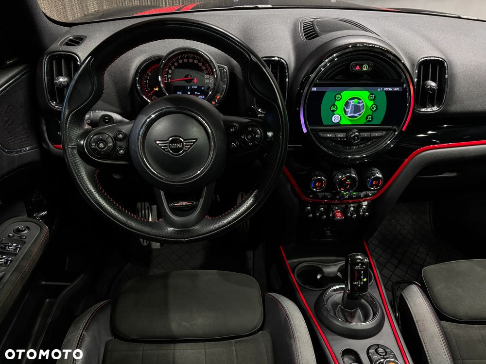MINI John Cooper Works ALL4 sport - 9