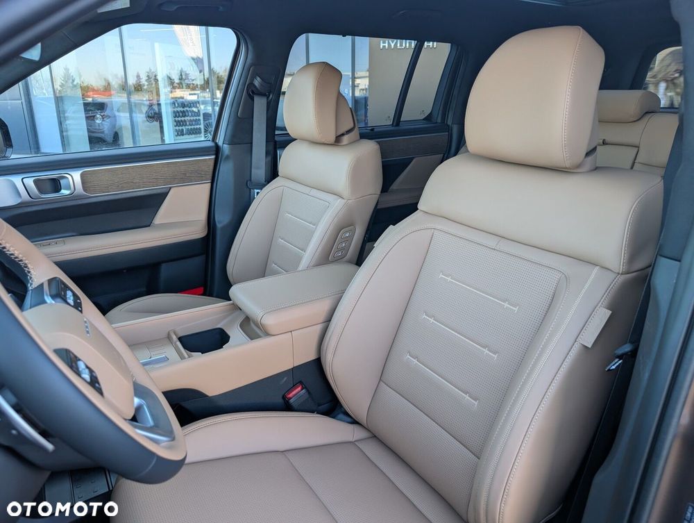 Hyundai Santa Fe 1.6 T-GDI HEV Calligraphy 4WD 6os - 29