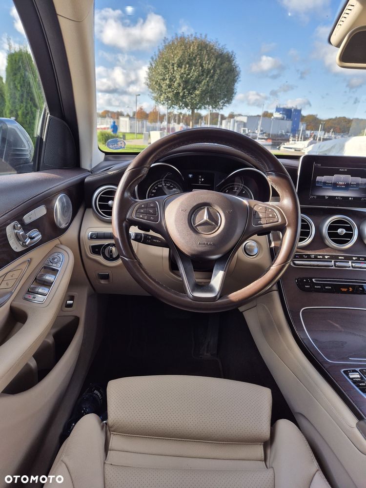 Mercedes-Benz GLC Coupe 220 d 4-Matic - 10
