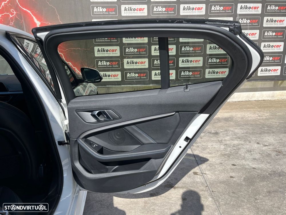 BMW 116 d Pack M Auto - 45