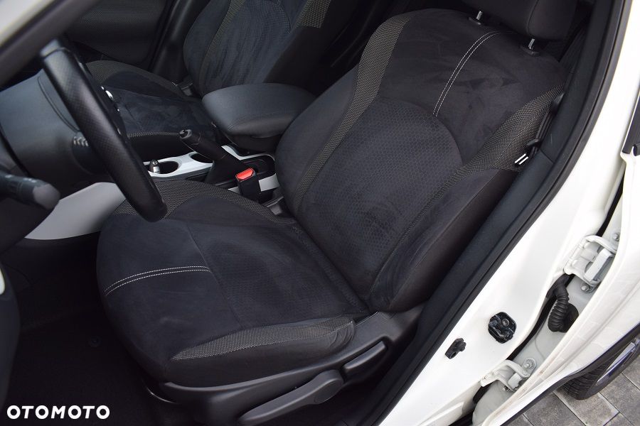 Nissan Juke 1.2 DIG-T Tekna (lea) EU6 - 9