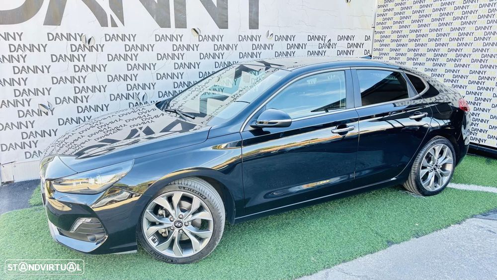 Hyundai i30 Fastback — fotografia 3